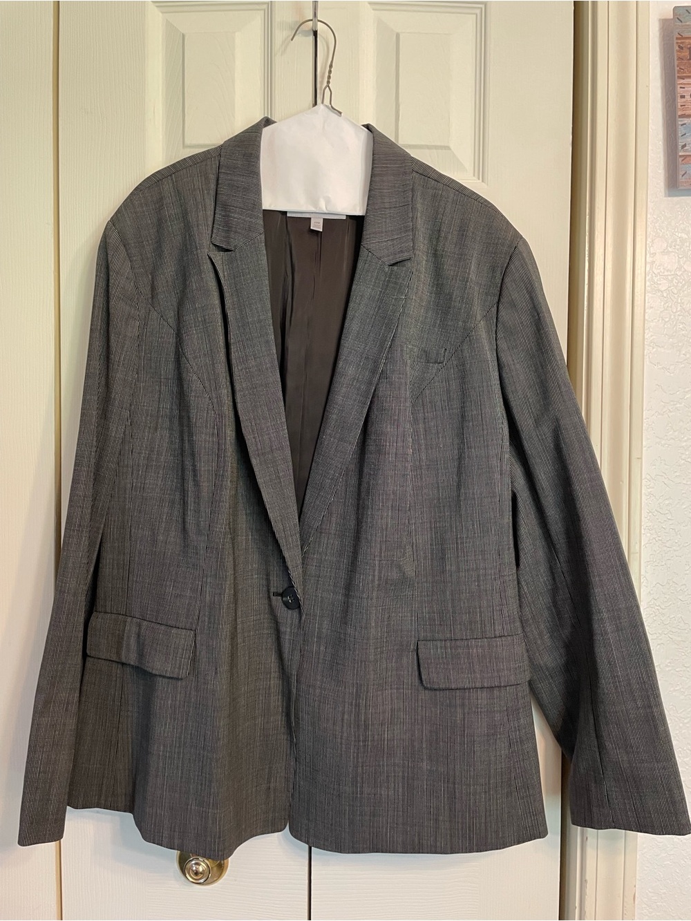 Classiques Entier Gray Women's Single-Button Blazer